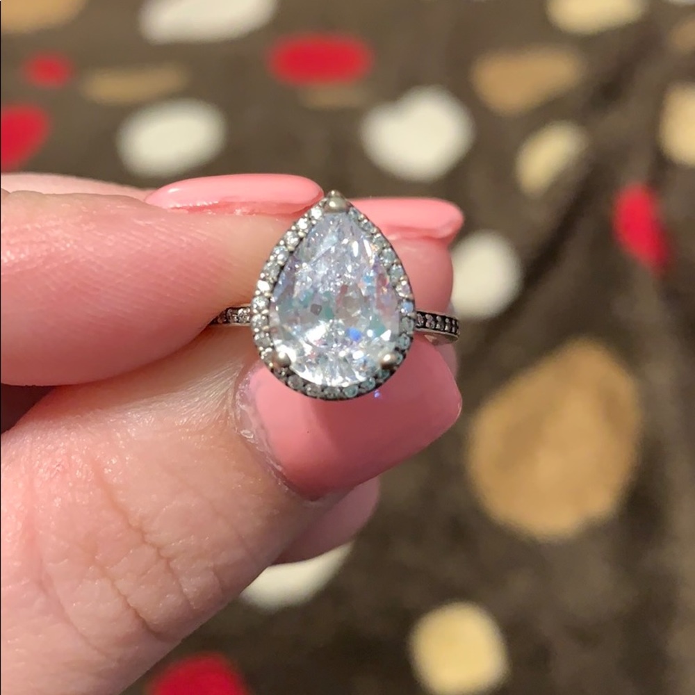 Pandora pear ring